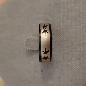 3/$30 Metal Black Silver Ganja Leaf Band Ring